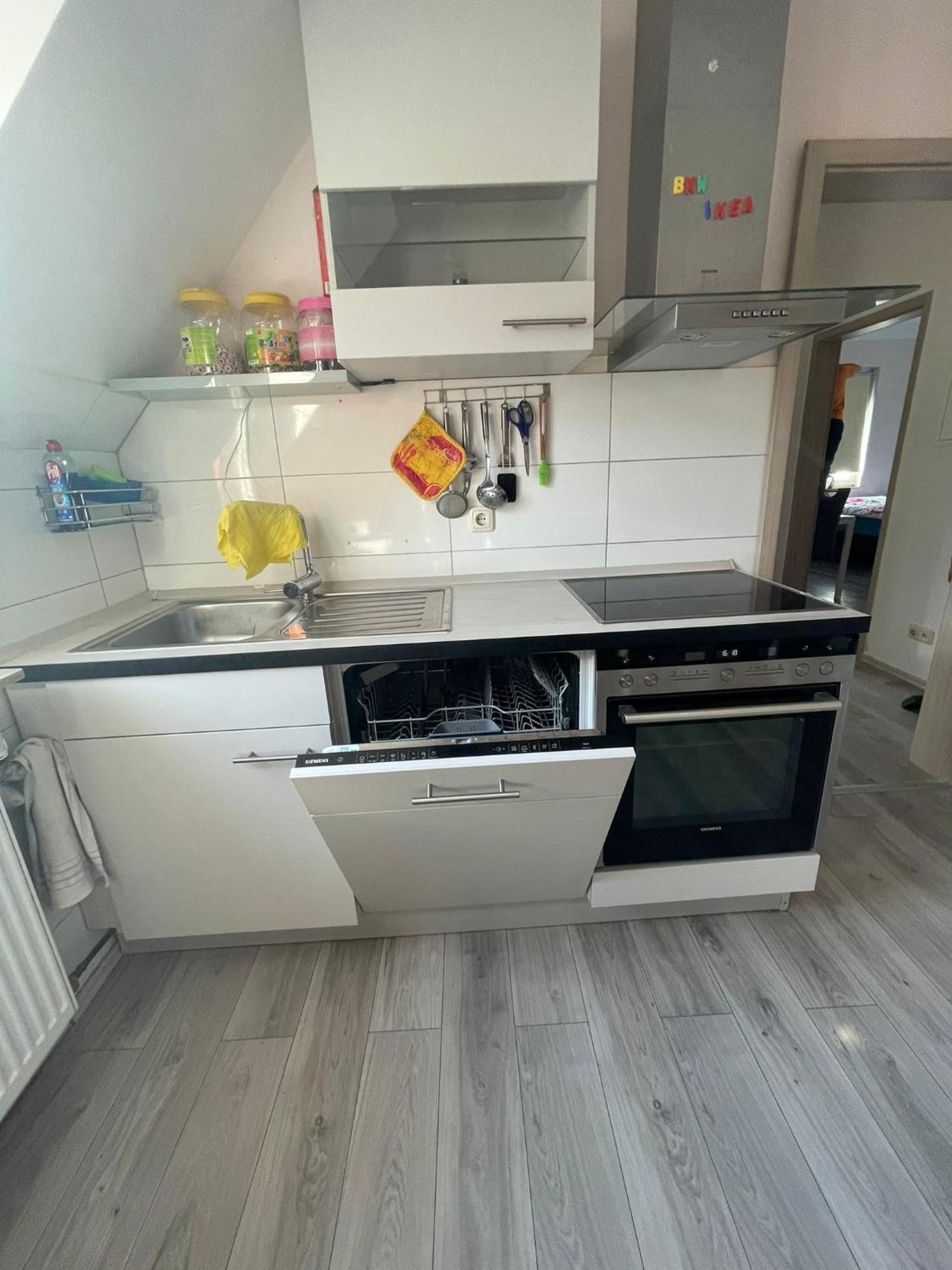 Leo Apartment Zentrum Ruesselsheim Luaran gambar
