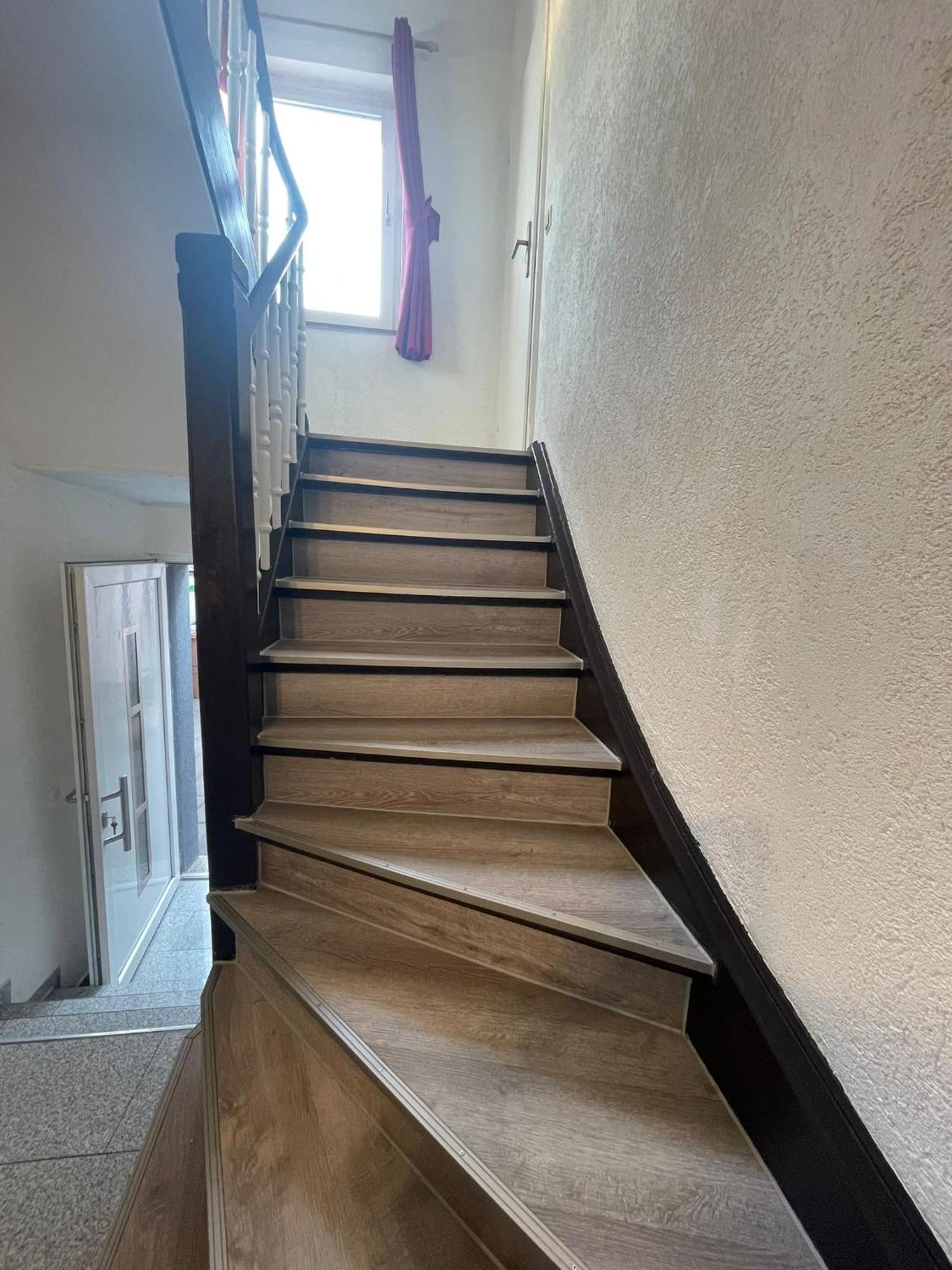 Leo Apartment Zentrum Ruesselsheim Luaran gambar