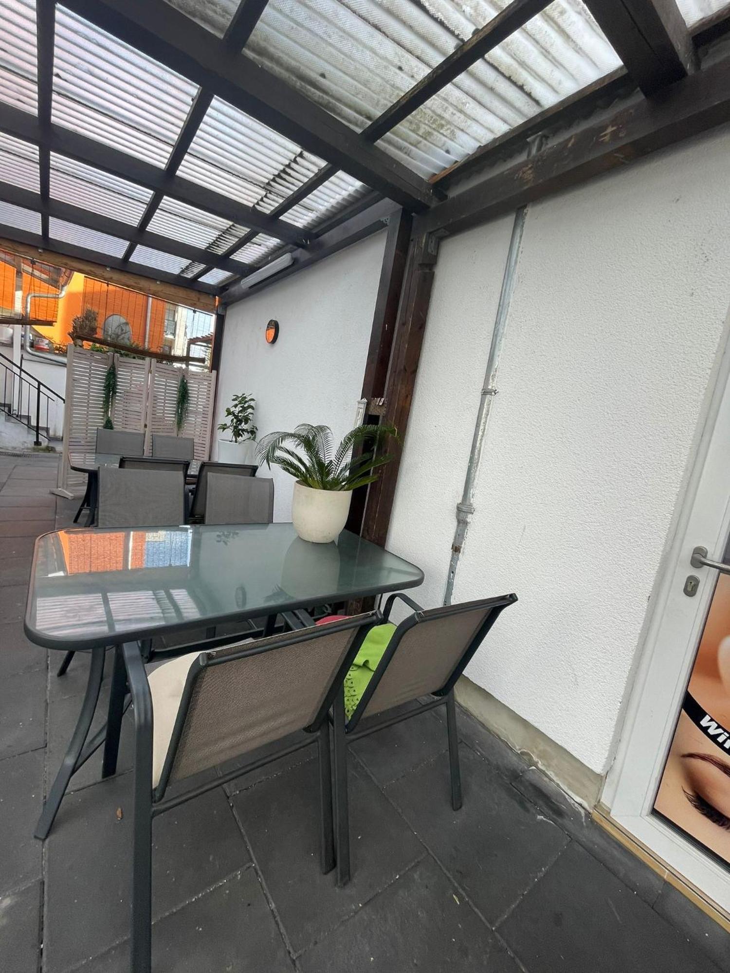 Leo Apartment Zentrum Ruesselsheim Luaran gambar